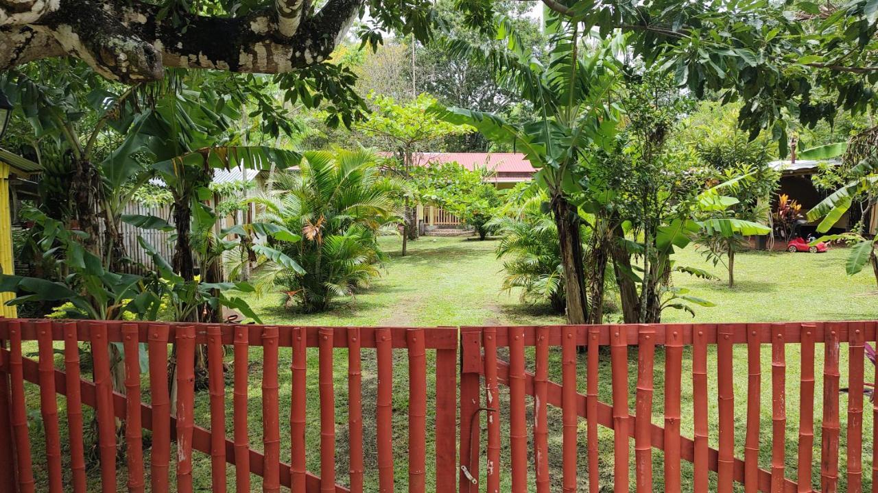 Cabanas Ixaya Catemaco Buitenkant foto